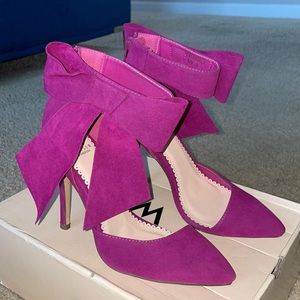 Magenta Madison heels by Shoedazzle size 6